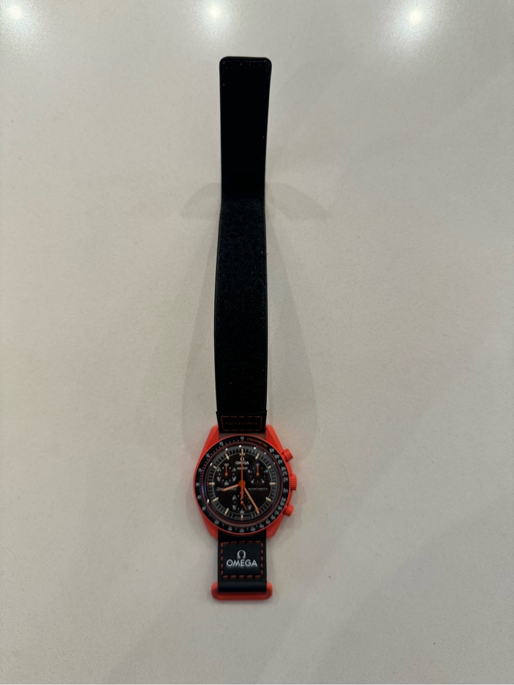Omega x Swatch MoonSwatch Mission on Earth Lava Bioceramic Watch SO33O100 - Picture 7 of 12